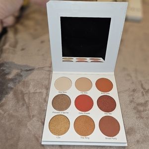 Give Them Lala The Grown Woman Palette